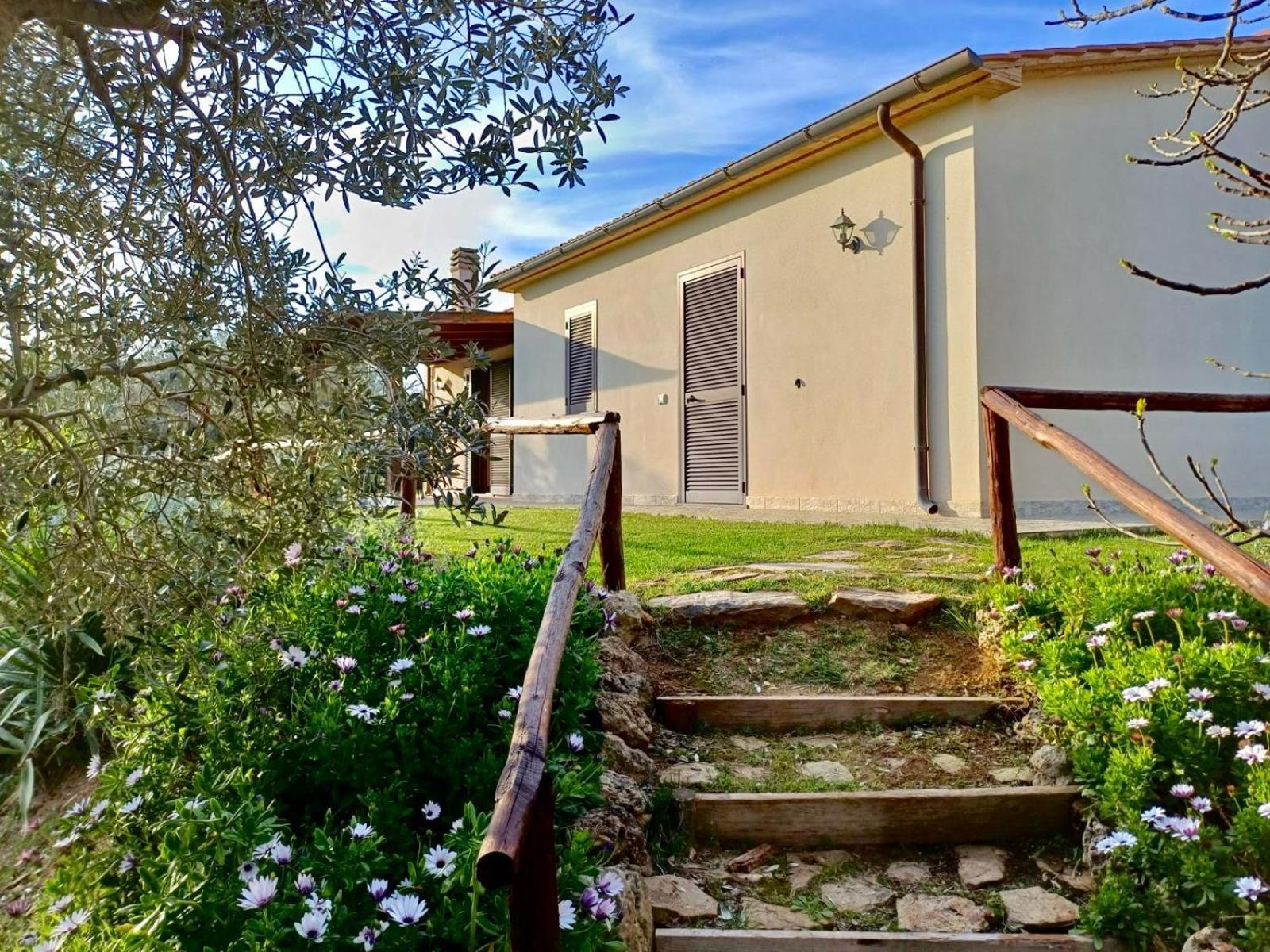 Agriturismo Colleverde カパルビオ エクステリア 写真